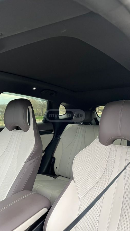 BYD Song Plus - фото 10