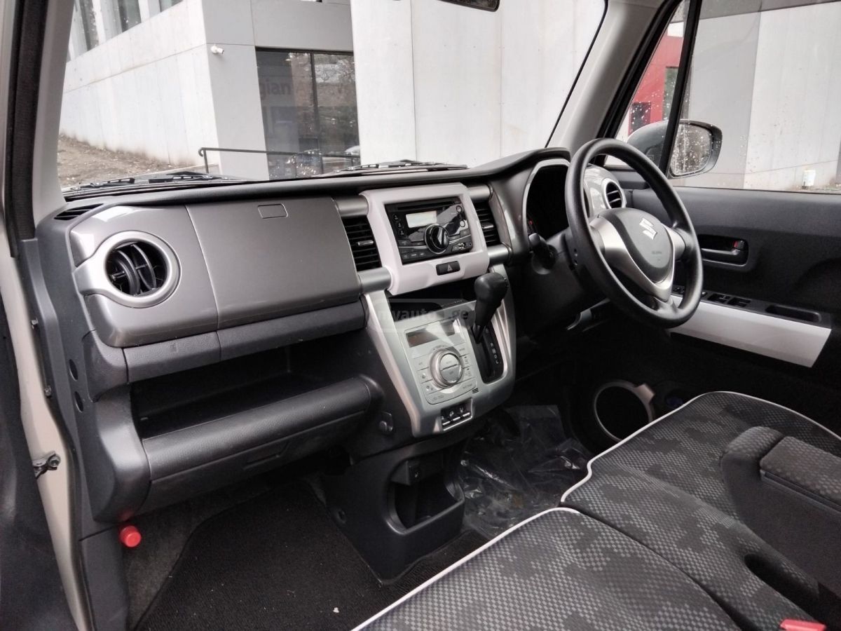 Suzuki Hustler - фото 9