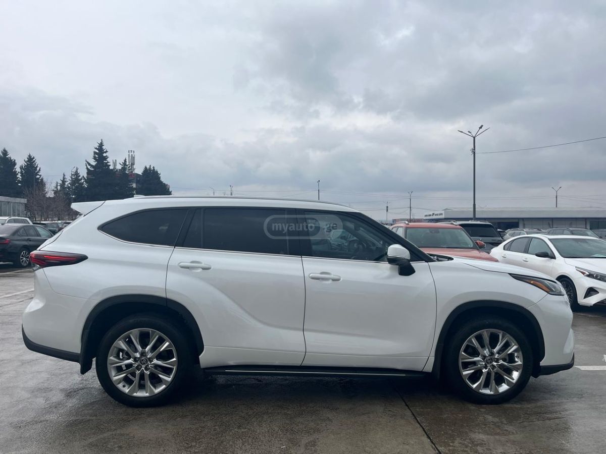 Toyota LIMITED 360 — миниатюра 6