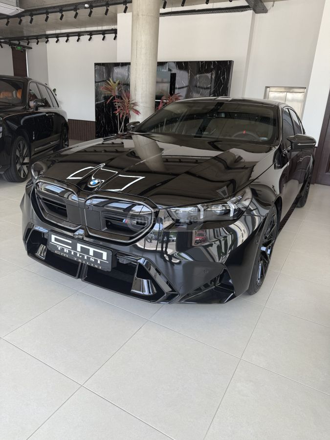BMW M5 2025 — миниатюра 4