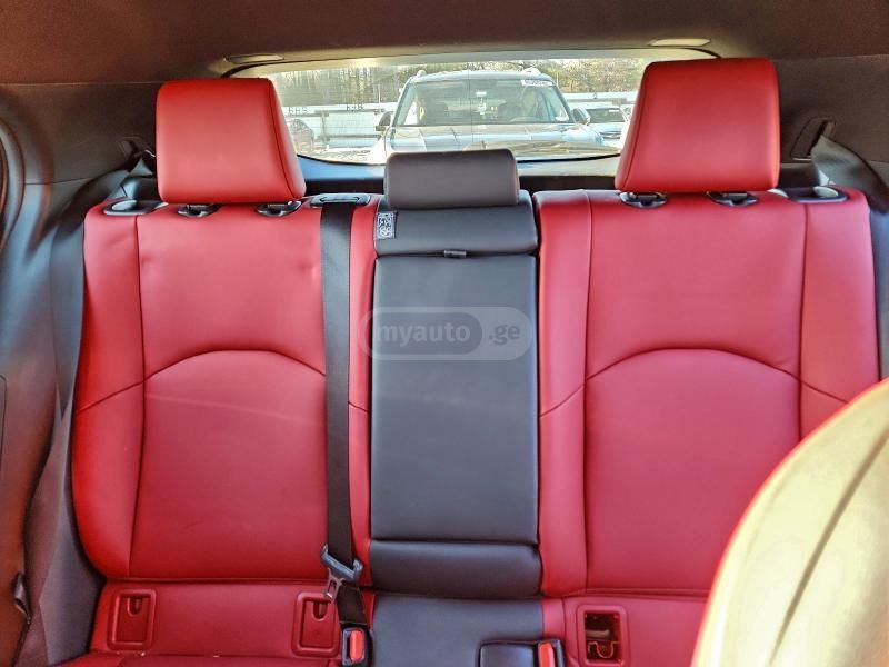 Lexus Base 4dr All-Wheel Drive CVT — миниатюра 10