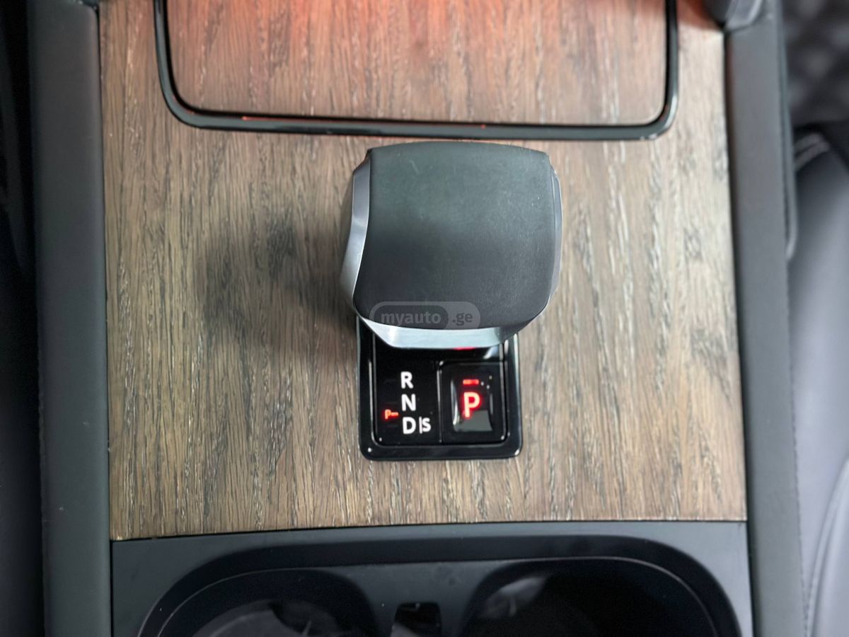 Land Rover Discovery - фото 14