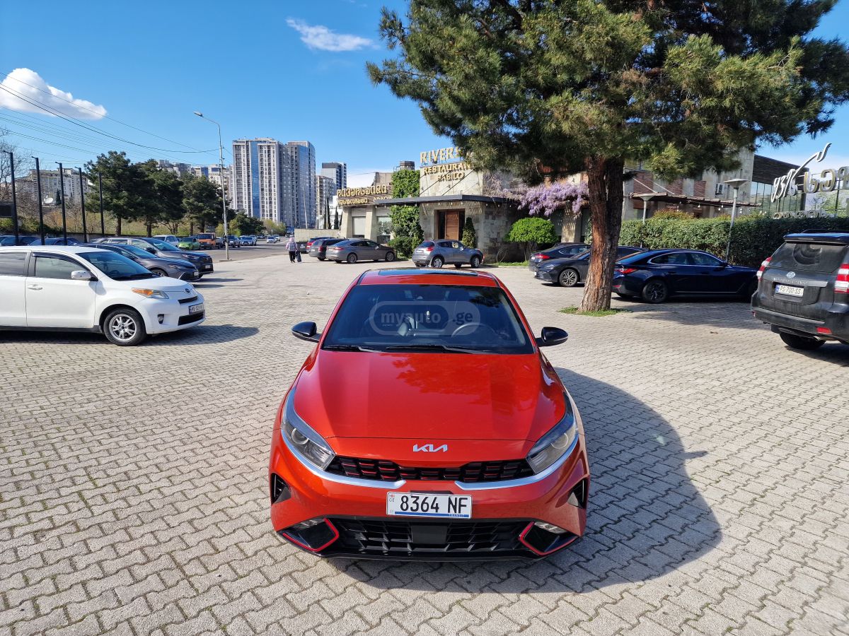 Kia Forte - фото 3