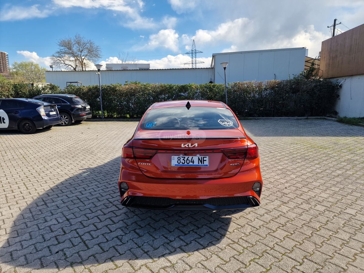 Kia Forte - фото 4