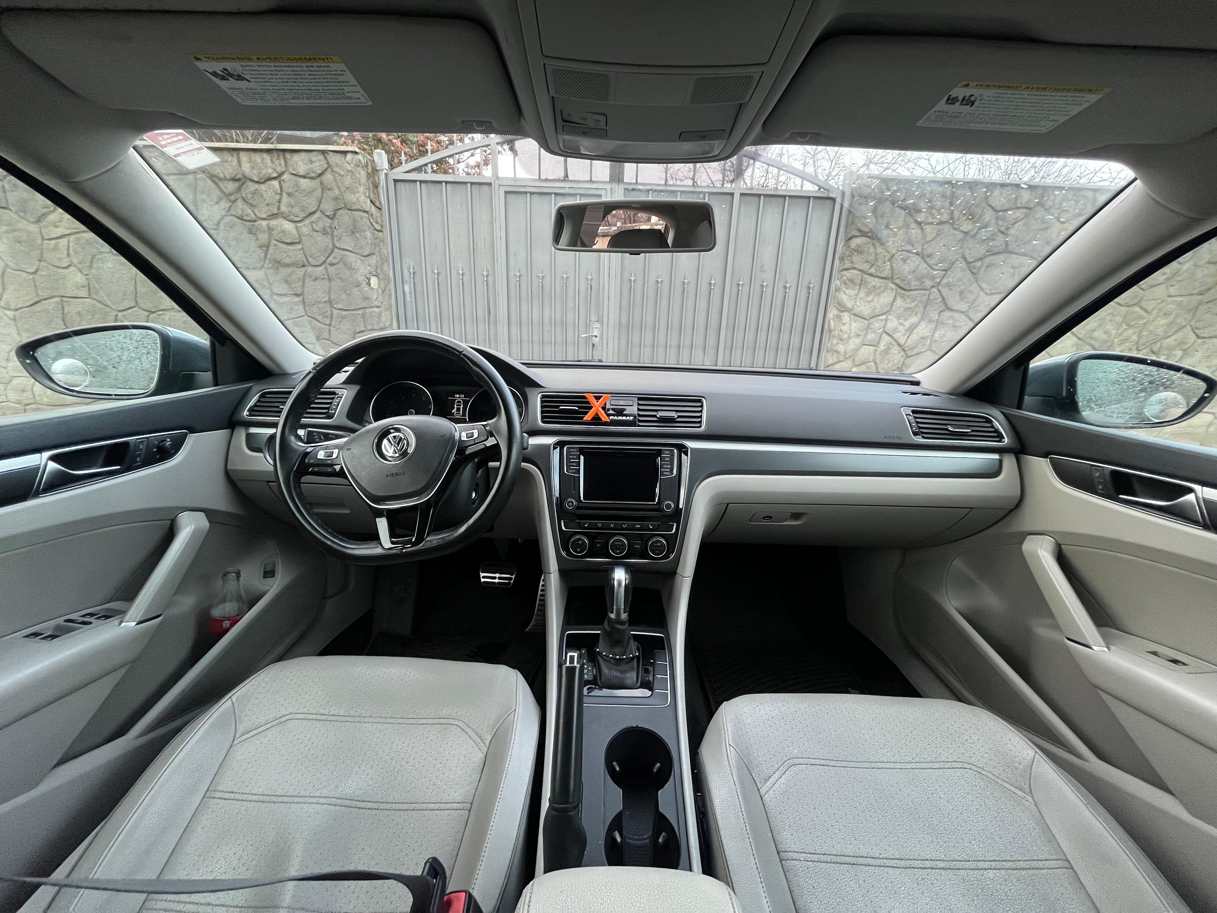 Volkswagen Passat - фото 5