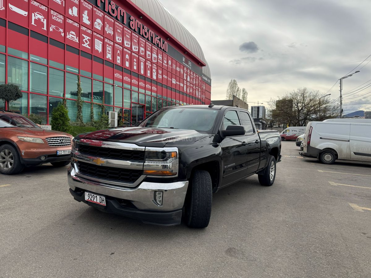 Chevrolet Silverado - фото 2