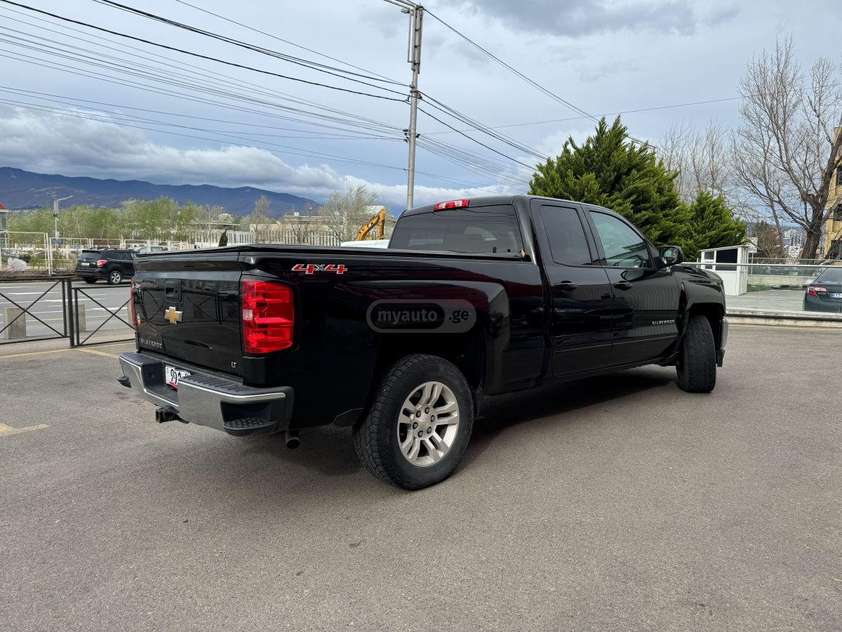 Chevrolet Silverado - фото 4