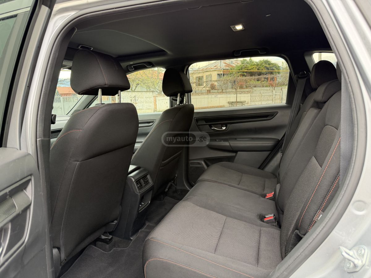 Honda CR-V - фото 14