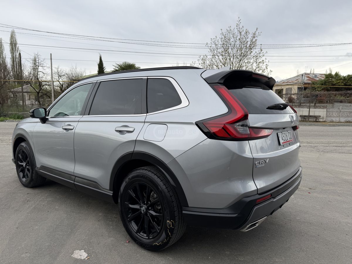 Honda CR-V - фото 7