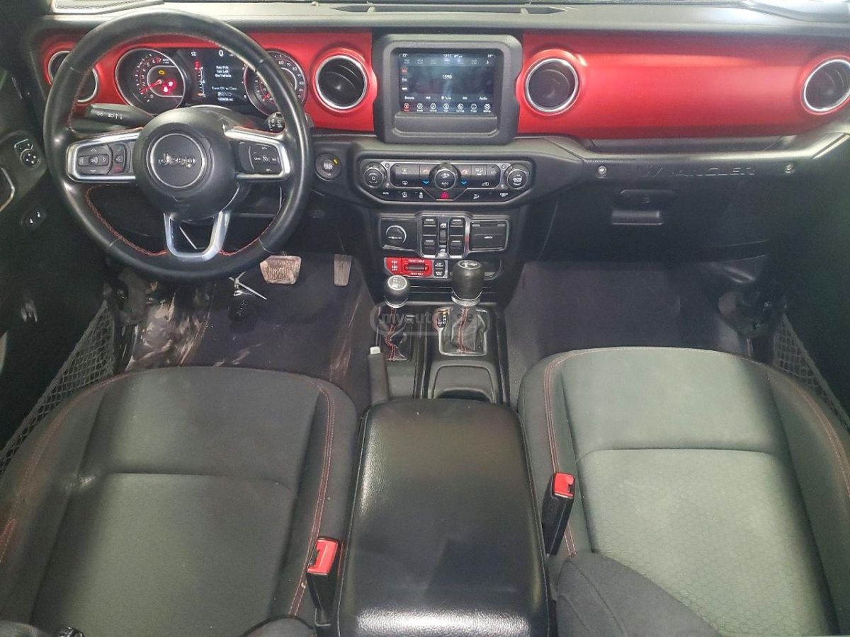 Jeep Wrangler - фото 8