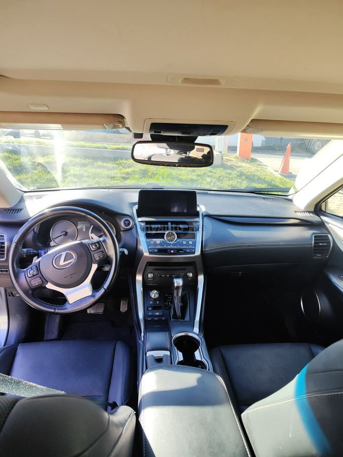 Lexus NX 300 - фото 7