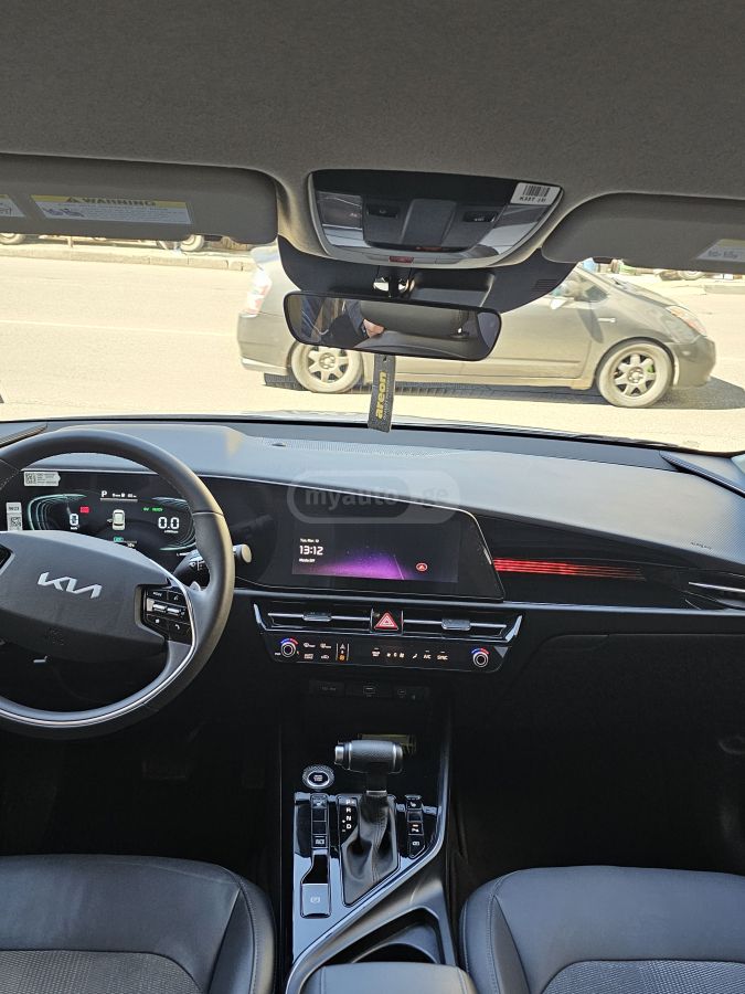 Kia Niro - фото 12