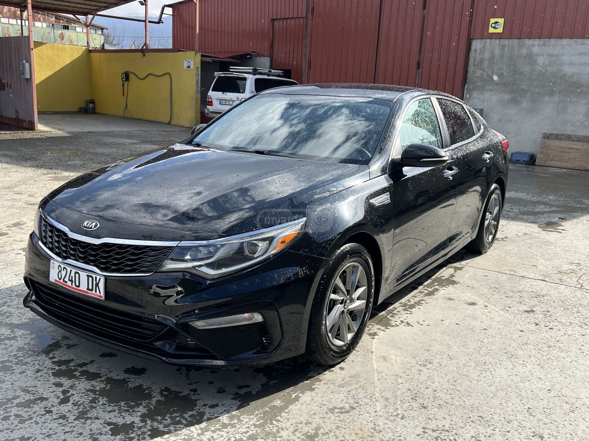 Kia Optima - фото 2