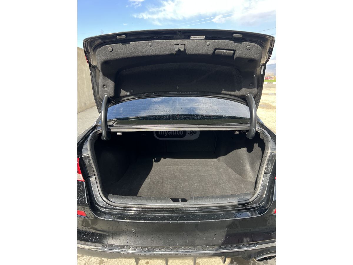 Kia Optima - фото 5