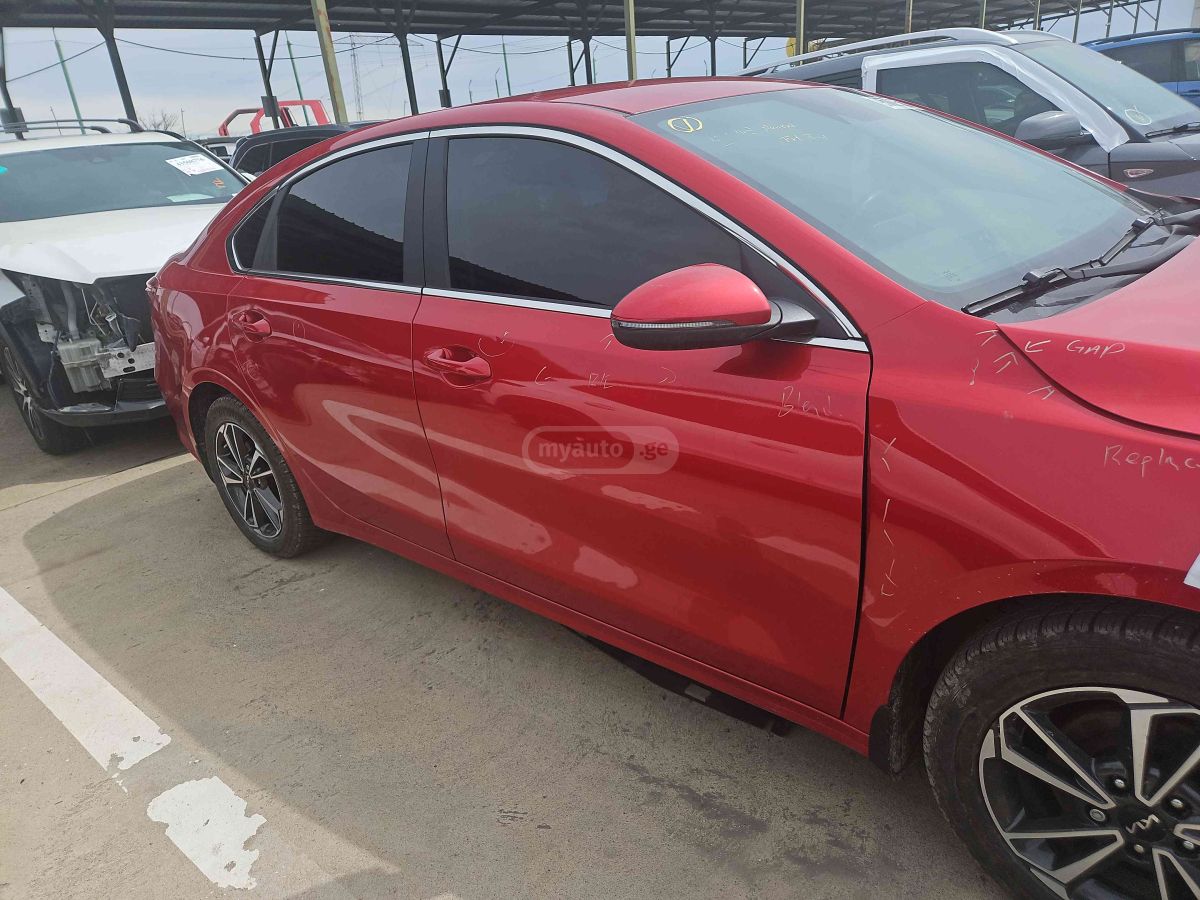 Kia Forte 2023 — миниатюра 3