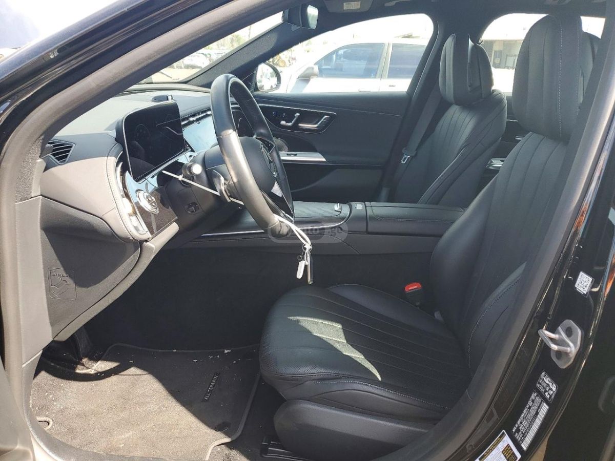 Mercedes-Benz E 450 2025 — миниатюра 7