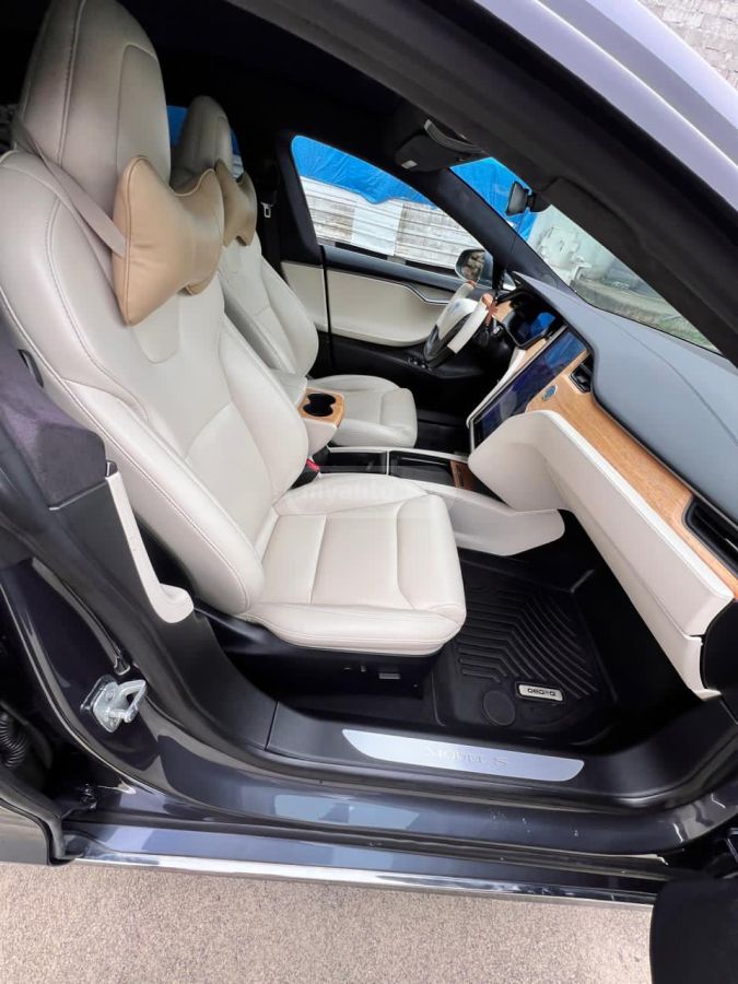 Tesla Model S - фото 9