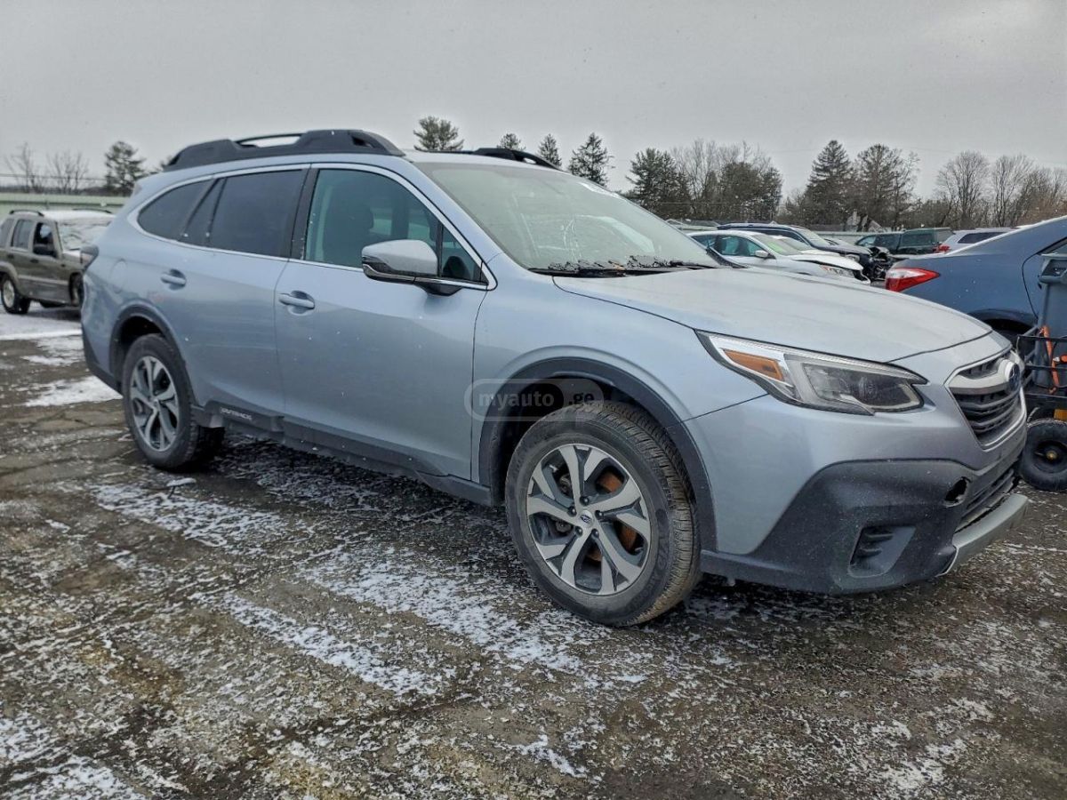 Subaru Outback - фото 1