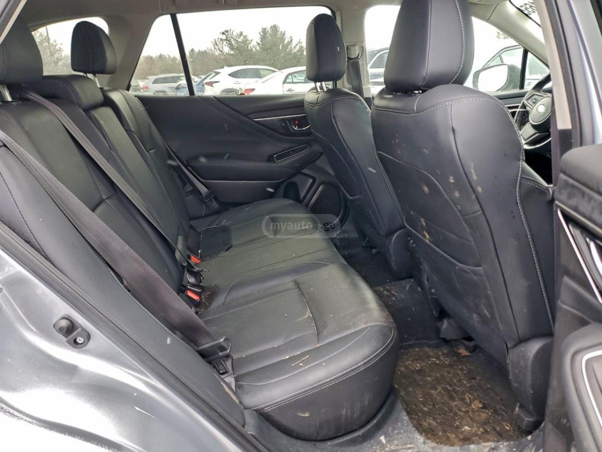 Subaru Outback - фото 9