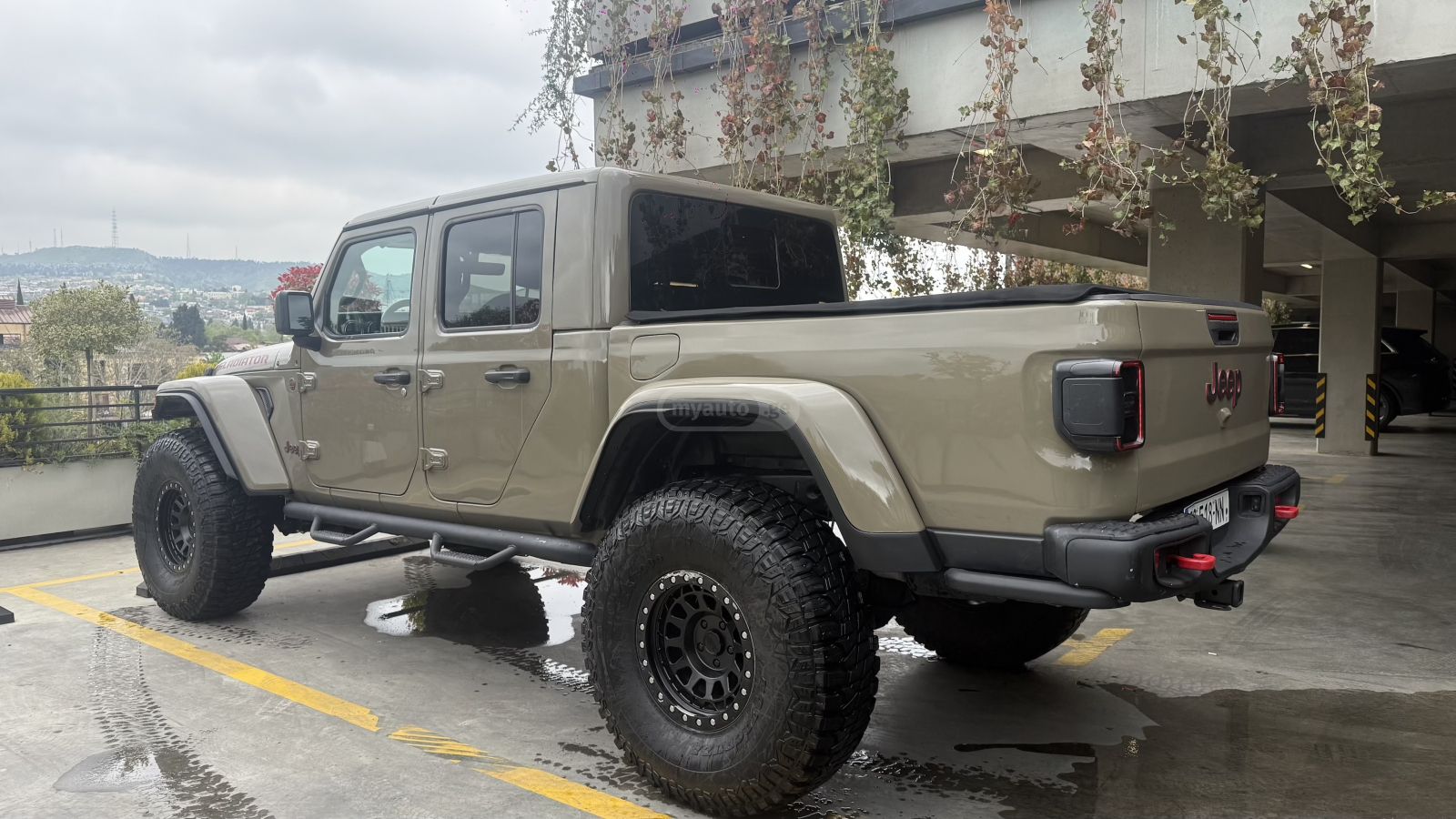 Jeep Wrangler - фото 1