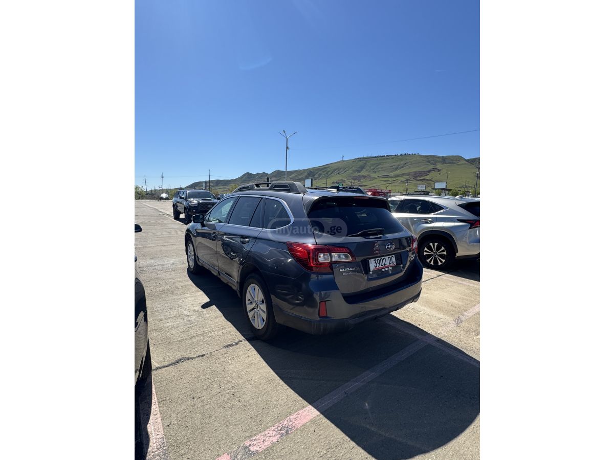 Subaru Outback - фото 3