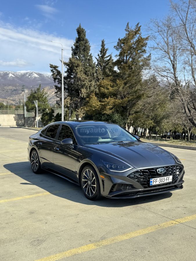 Hyundai Sonata - фото 1