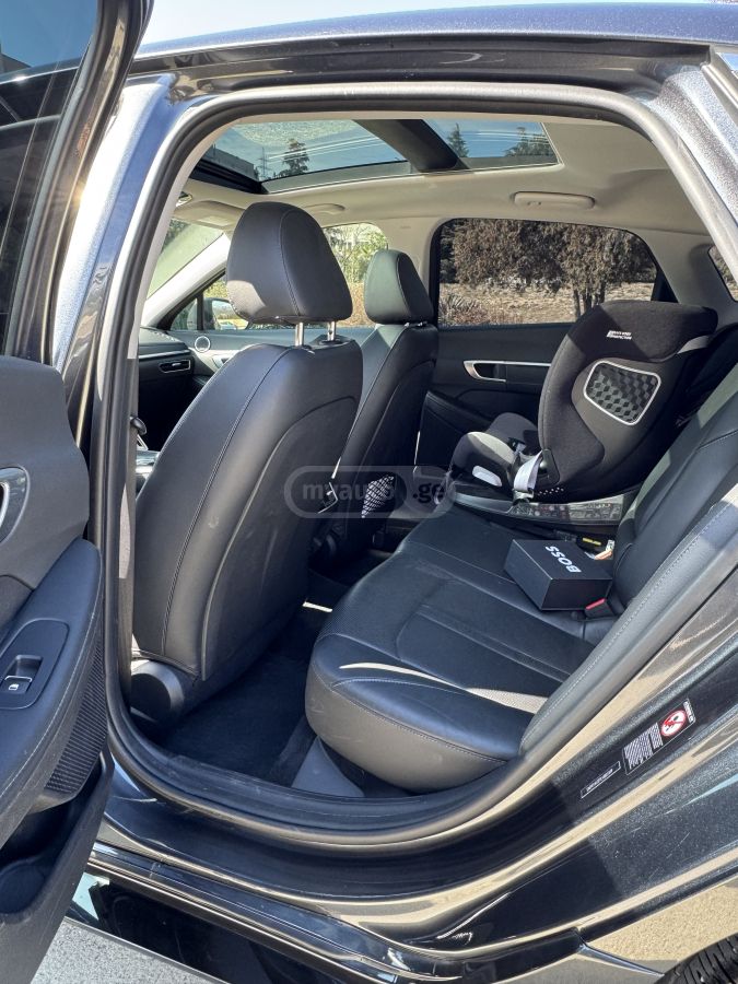 Hyundai Limited 4dr Sedan Automatic — миниатюра 11