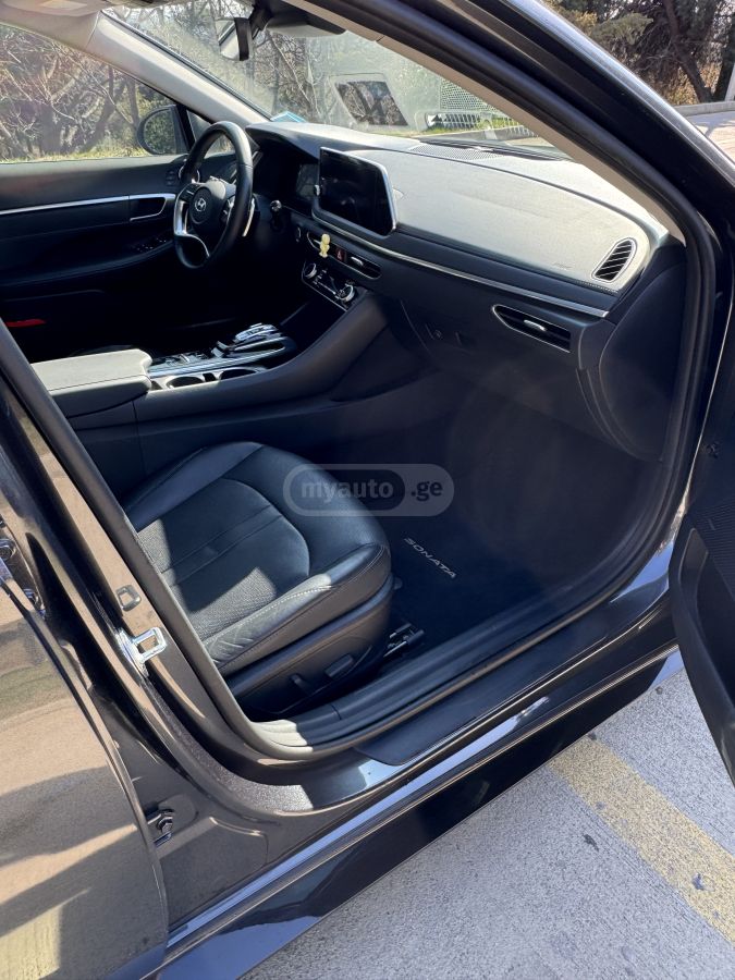 Hyundai Limited 4dr Sedan Automatic — миниатюра 9