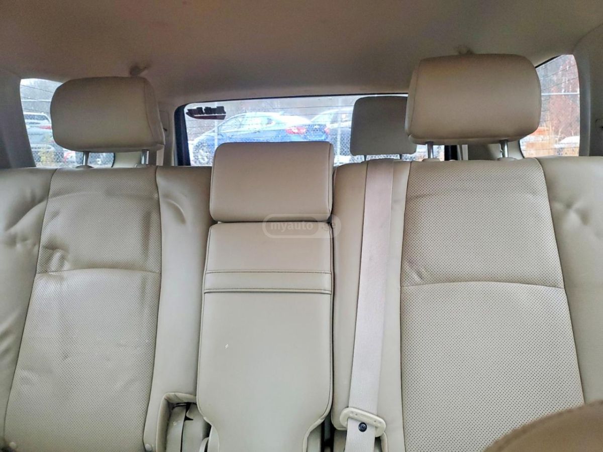 Toyota 4 Runner - фото 10