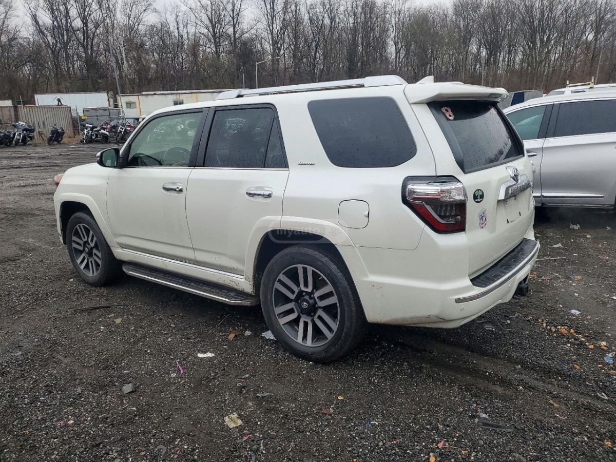 Toyota 4 Runner - фото 2