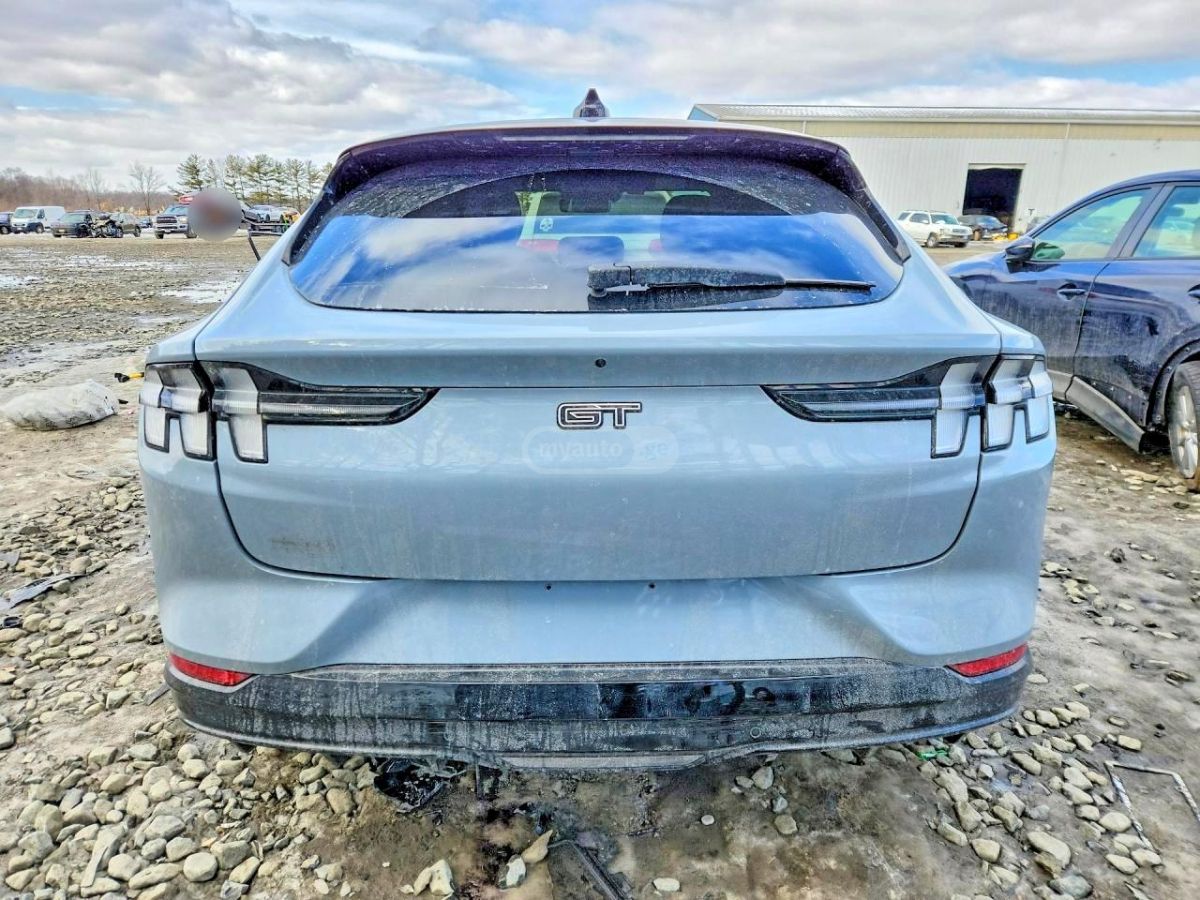 Ford MACH-E GT — миниатюра 6