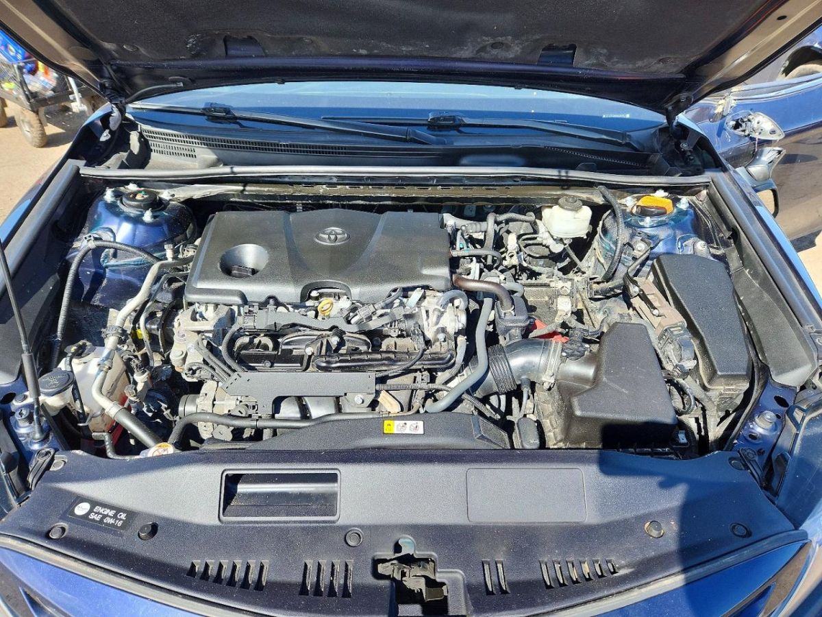 Toyota Camry - фото 11