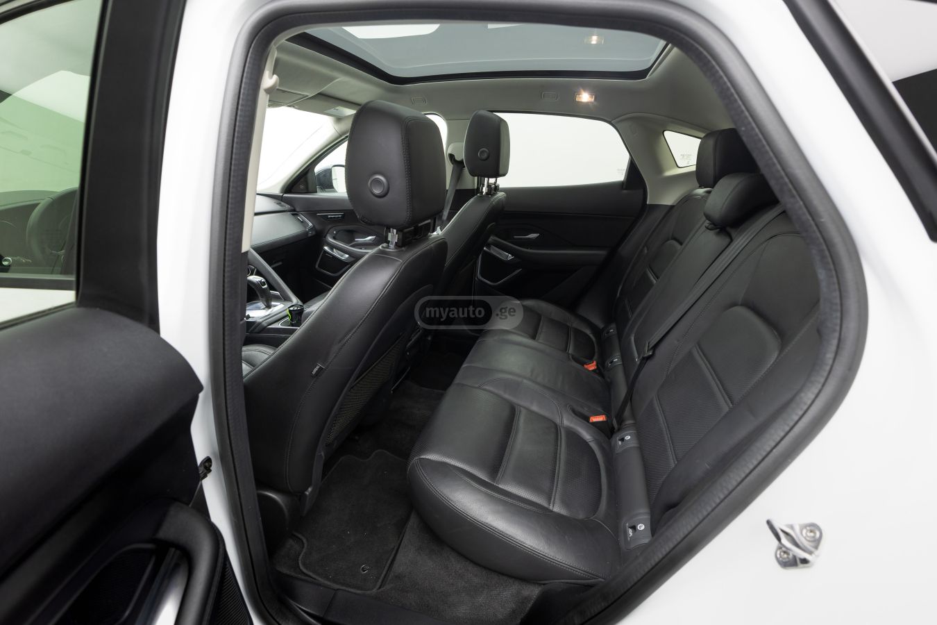 Jaguar E-Pace Jaguar E-PACE 2020 — миниатюра 10