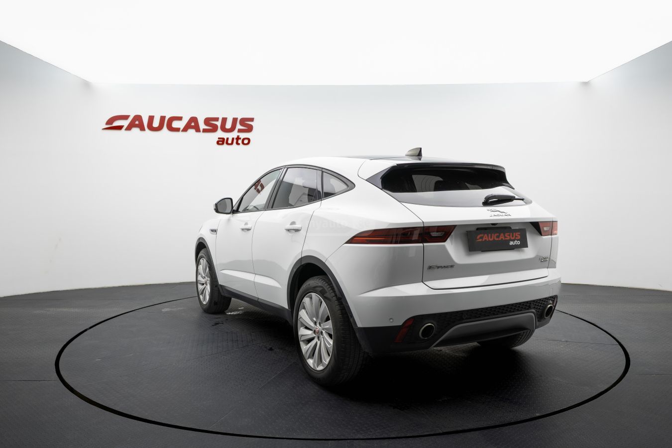 Jaguar E-Pace Jaguar E-PACE 2020 — миниатюра 4