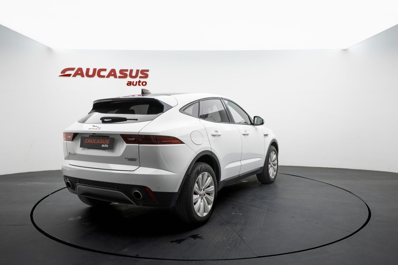 Jaguar E-Pace Jaguar E-PACE 2020 — миниатюра 6