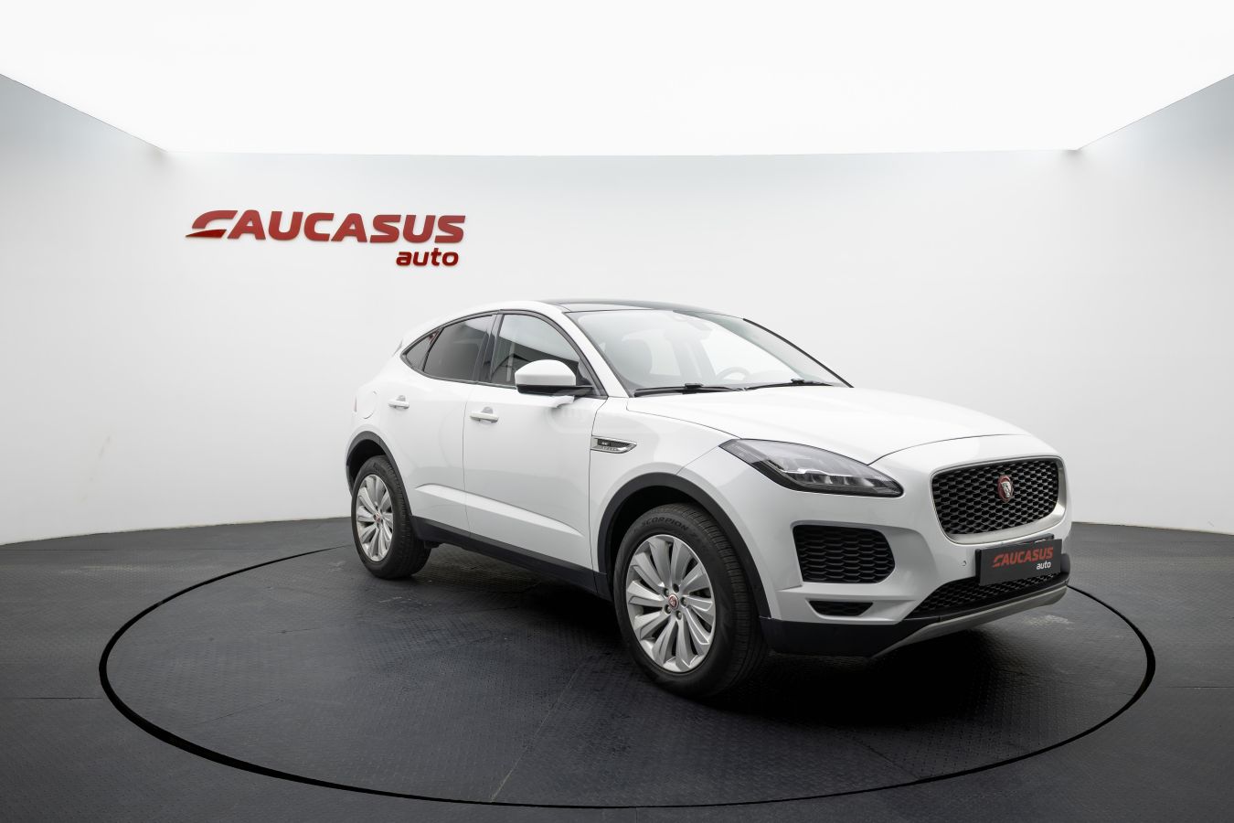 Jaguar E-Pace Jaguar E-PACE 2020 — миниатюра 7