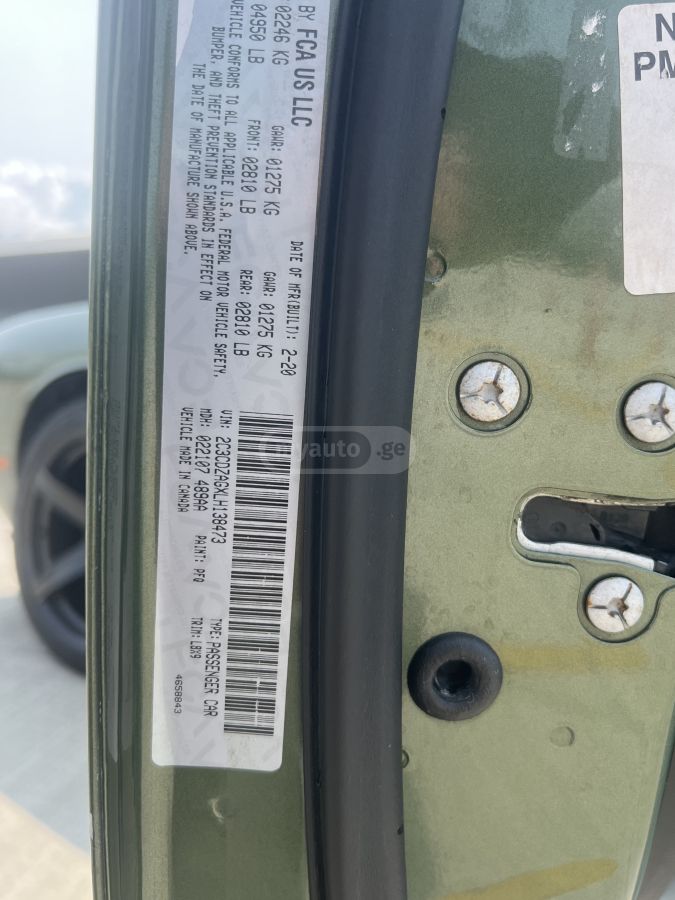 Dodge Challenger - фото 10