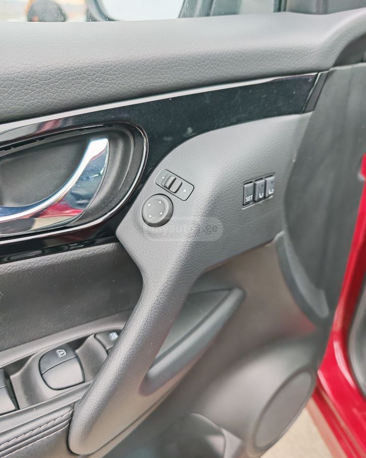 Nissan Rogue Sport SV 4dr All-Wheel Drive CVT 2022 — миниатюра 10