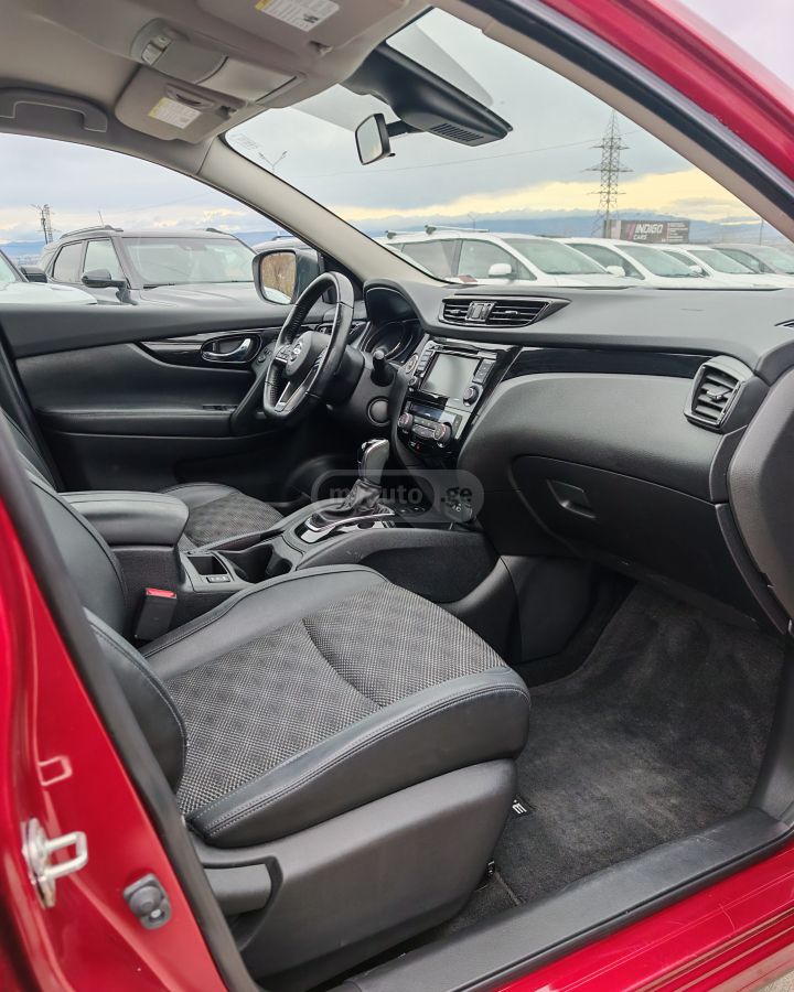 Nissan Rogue Sport SV 4dr All-Wheel Drive CVT 2022 — миниатюра 7