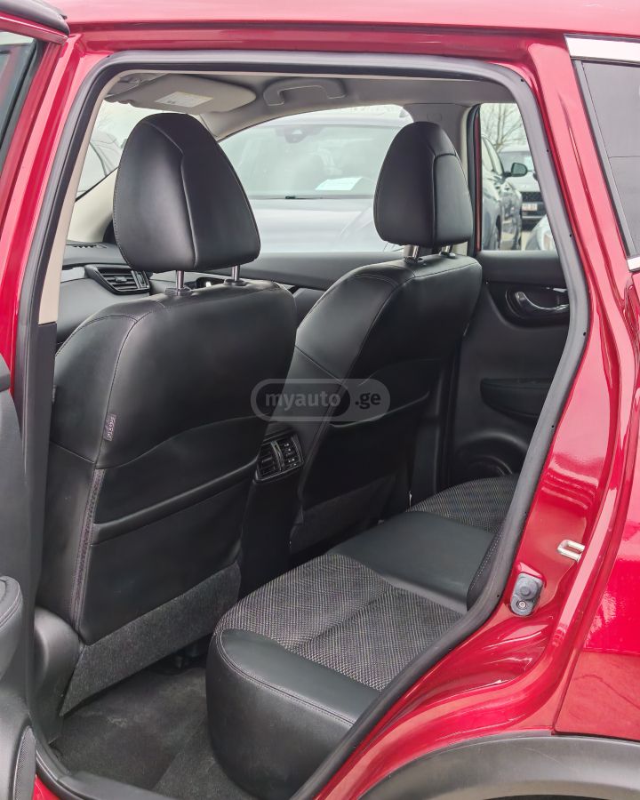 Nissan Rogue Sport SV 4dr All-Wheel Drive CVT 2022 — миниатюра 9