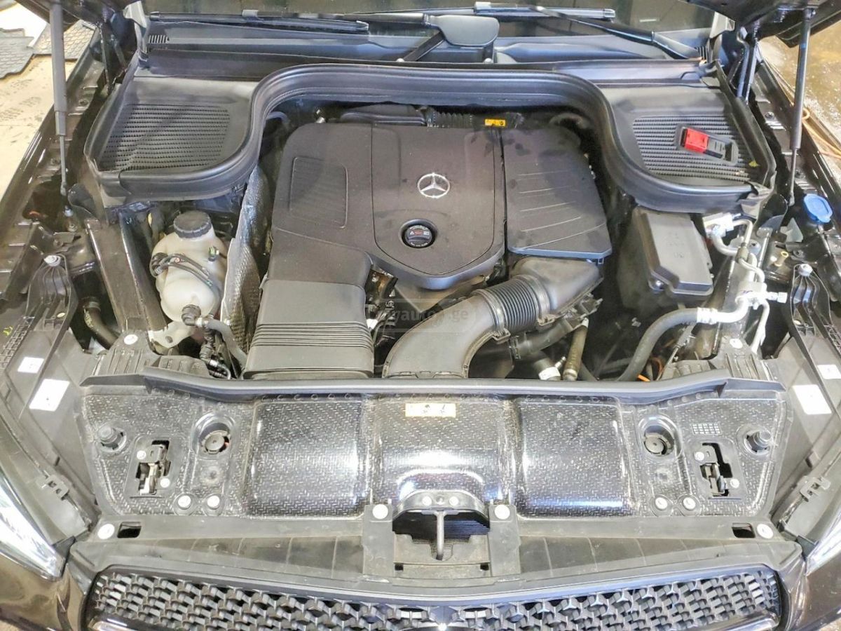 Mercedes-Benz GLE 350 - фото 11