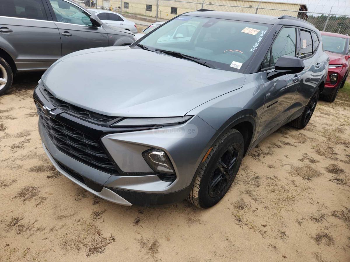 Chevrolet Blazer - фото 2