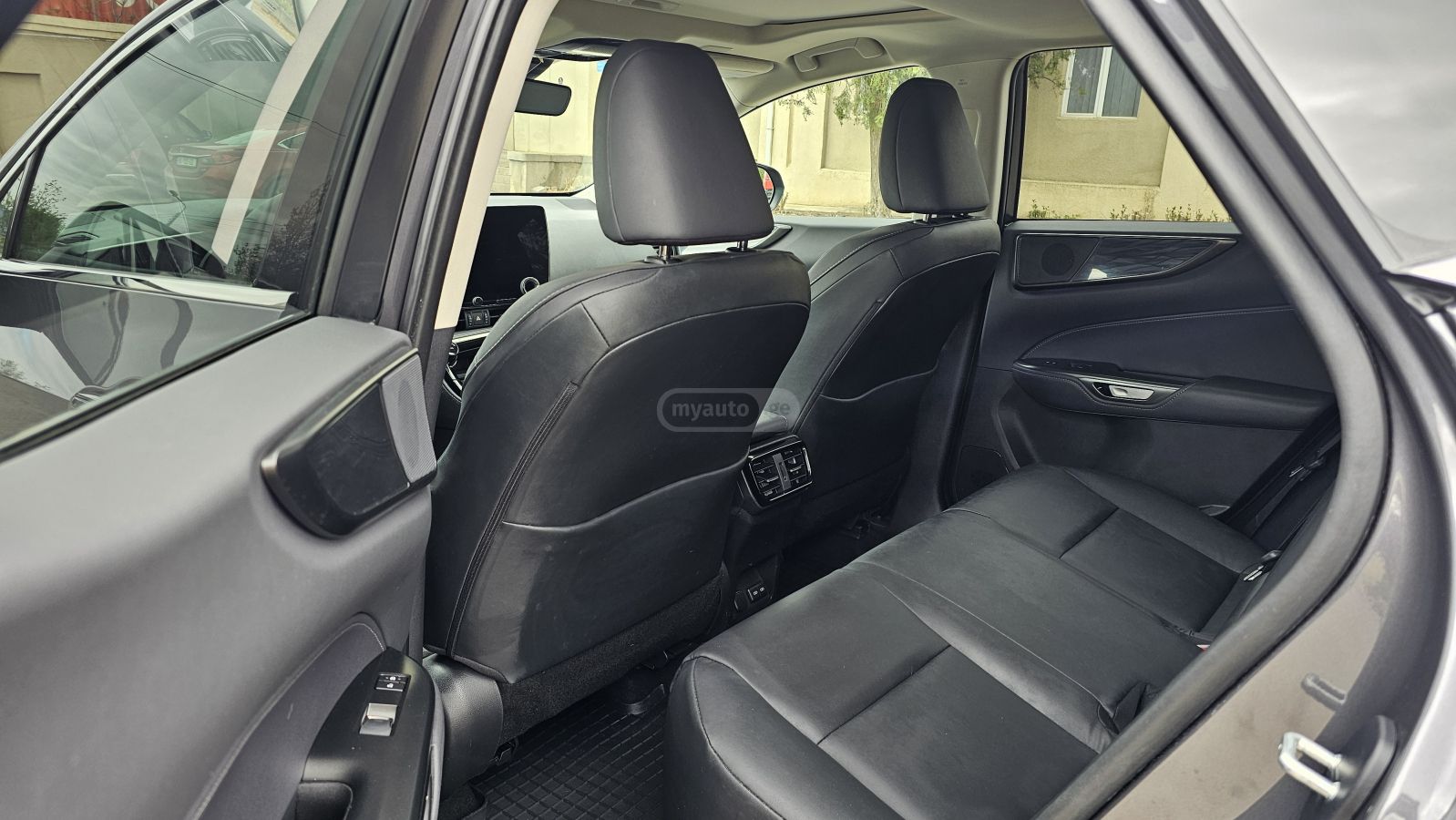 Lexus NX 250 - фото 12