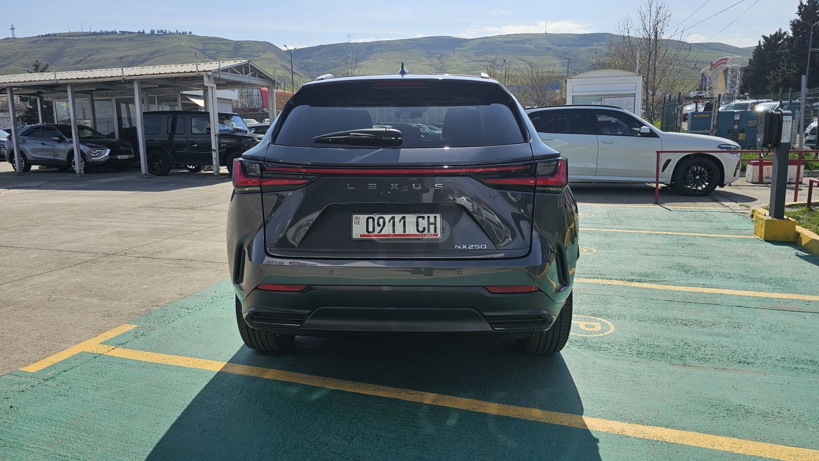 Lexus NX 250 - фото 8