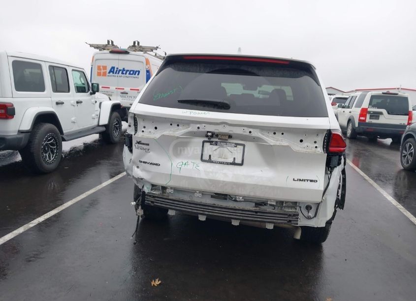 Toyota Hybrid Limited — миниатюра 6