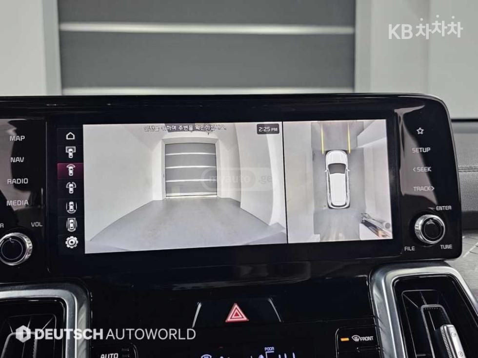 Kia Sorento - фото 12