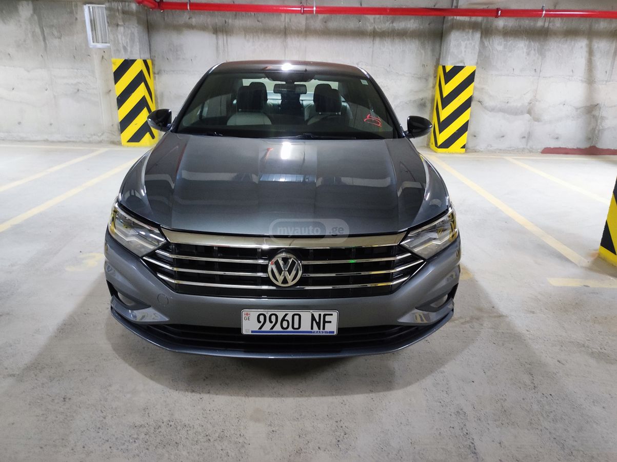 Volkswagen Jetta - фото 2