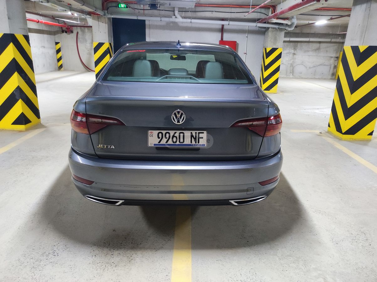 Volkswagen Jetta - фото 6