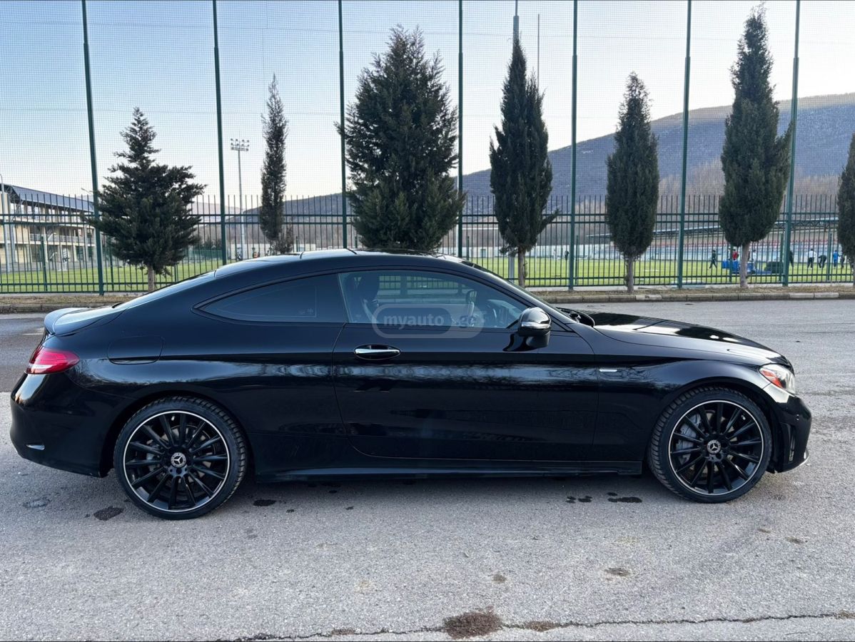 Mercedes-Benz C 300 - фото 2