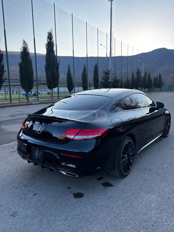 Mercedes-Benz C 300 - фото 3